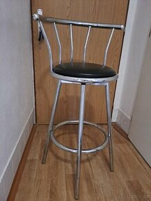 Barová otočná židle s opěradlem