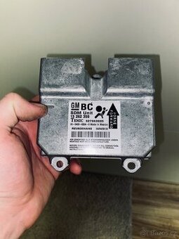 Řídící jednotka Opel Corsa D 1.2 2008