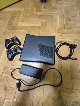 Prodám xbox 360 ve velmi dobrém stavu + originál krabice