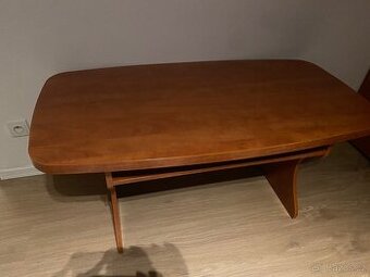 Prodám dubový stůl