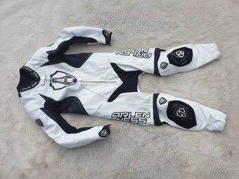 Moto kombineza Arlen Ness 52 L