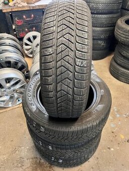 215/65 R17 99H zimní Pirelli - 1