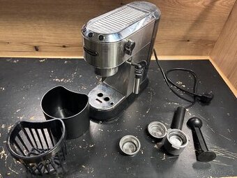 Kávovar delonghi ec 685 m