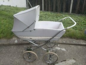 Retro kočárek, sporťák, Liberta