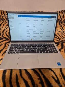 Notebook Dell Inspiron 15. 3511