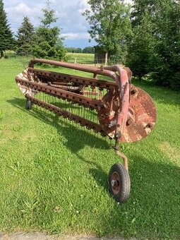 Sekačka a obraceč SOP