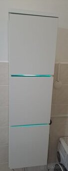 Závěsná skříňka