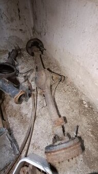 Zadní náprava Opel Campo