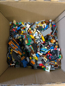 Lego mix na váhu- 1kg 490Kč