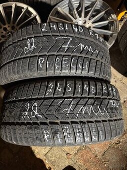 Zimní sada pneu 2x245/40 R18
