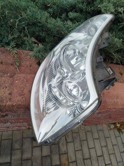 Přední světlomet Fiat Ducato