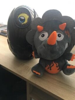 Velký dinosaurus ve vajíčku + kniha puzzle+ vše na fotce+