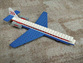 Lego - set 687 - Caravelle Plane (set z roku 1973)