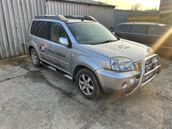 Nissan Xtrail 2.2 100kw prodám díly