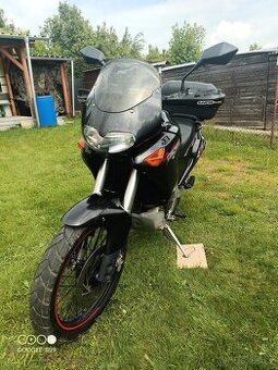 APRILIA PEGASO 650
