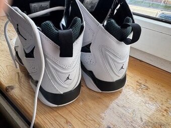 Nike Jordan True Flight Nové