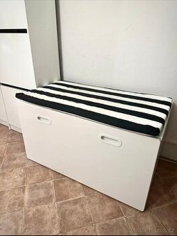 Sedátko / lavice s úložným prostorem IKEA STUVA / FRITIDS