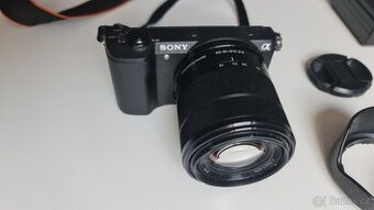 Sony Alpha 5100 + 18-55 OSS