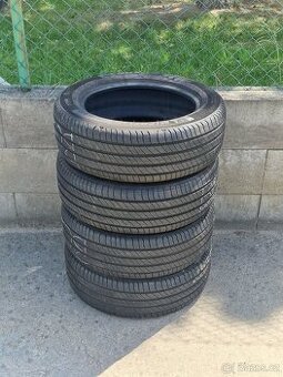 215/55/17 Letní pneu Michelin Premacy 4 dot 22