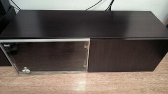 Skříňka pod tv