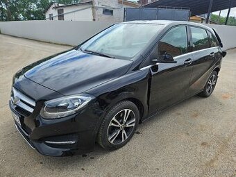 Mercedes-Benz B180 1.6 90kw automat 2017