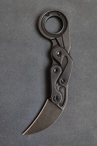 Nůž Karambit - 1