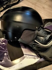 Set helmy Giro GR Bevel vel.L a brýlí Scott - 1