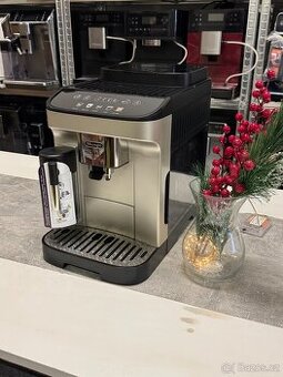 Kávovar DeLonghi Magnifica Evo ECAM 290.61.SB