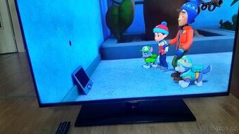LCD Samsung 40" + set top box EMOS 180HD