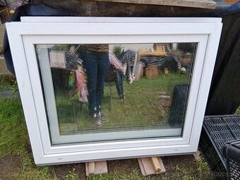 Plastová bílá okna, 2ks