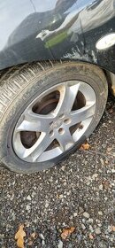 Prodám originál Alu kola na Peugeot 407,607, C5, C6 atd. 17´
