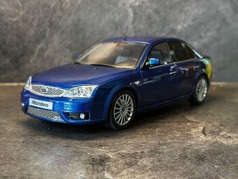 Ford Mondeo ST 220 2005 Blue