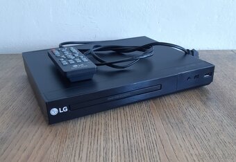 DVD přehrávač LG DP132