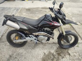 Honda FMX 650 cena 65000kč do konce července.