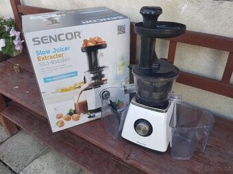 Odšťavňovač na ovoce Sencor