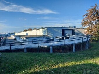 Pronajmu garáž 16 m2 v Krčínově ulici v ČB