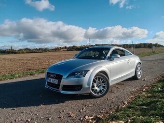 Audi TT 8J 2.0tfsi 147kw ( bwa ) 2007