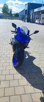 Yamaha Yzf r125