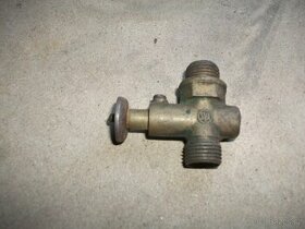 Palivový kohout tahací,