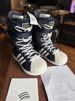 adidas Superstar Snowboarding Edition 12 US — ZCELA NOVÉ