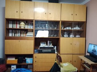 Obývací stěna za odvoz