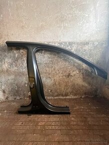Ford Focus B sloupek, rám dveří, bočnice PP 2018-