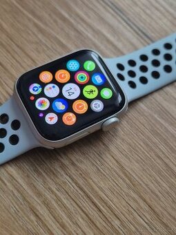 Apple Watch SE 40mm