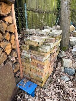 Šamotové cihla cca 220 ks