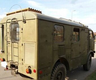 Prodám vojenskou boudu z Tatry 805: Kačena