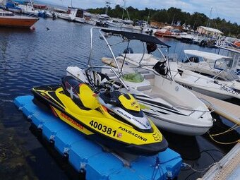 Plastové skládací molo pro vodní skútr