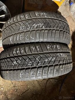 Zimní pneu 2x225/45 R18 Pirelli