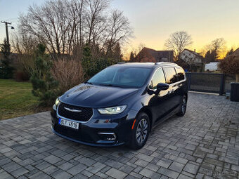 Chrysler Pacifica 3,6 Touring L, nový model, DPH