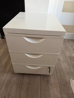 Šupliky k psacimu stolu Ikea