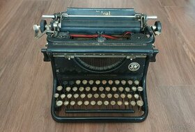 Starý psací stroj Ideal